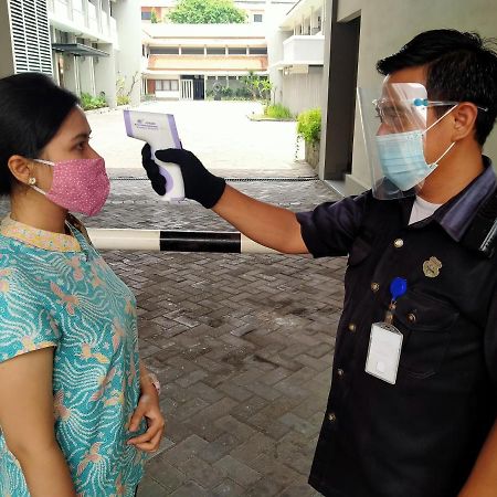 Hotel Quirin Semarang Eksteriør billede