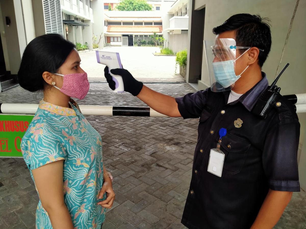 Hotel Quirin Semarang Eksteriør billede