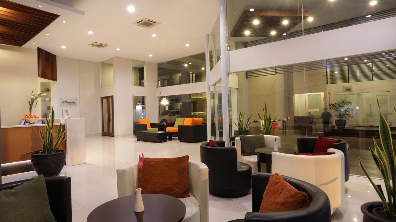Hotel Quirin Semarang Eksteriør billede